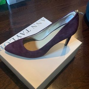 Suede heel